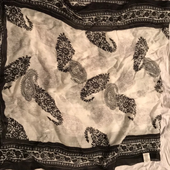 Scarf - Picture 2 of 2